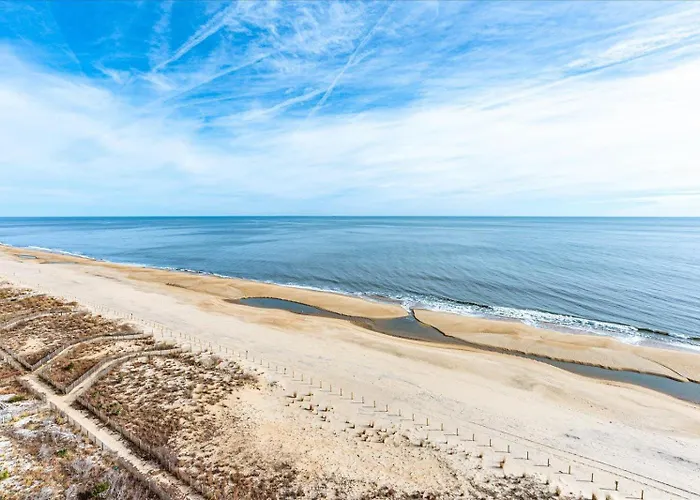 Sunny Oceanfront Century I 2 Bed/2 Bath With Indoor Pool! Ferienhaus *